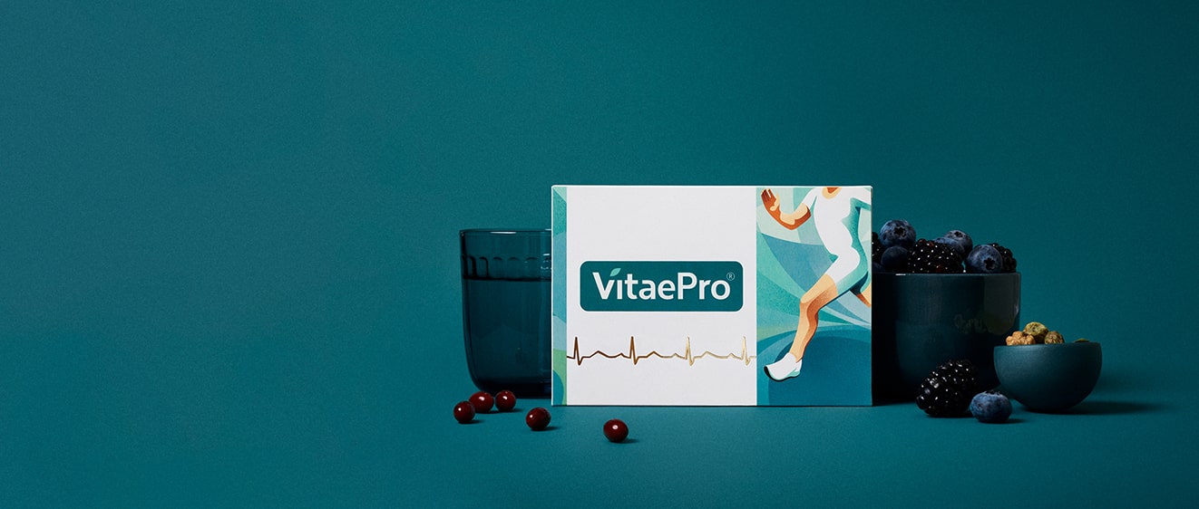 vitaelab_vitaepro-standing-blue-setting_1322x562-min.jpg